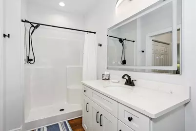 9097 Deer Ln Lane, Navarre, FL 32566 - Photo 10