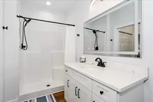 9097 Deer Ln Ln, Navarre, FL 32566 - Photo 10