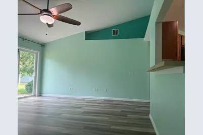 8281 Segura Street, Navarre, FL 32566 - Photo 10