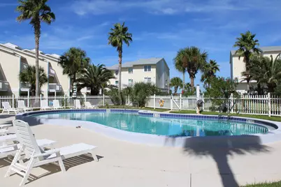 1440 Paradise Point Drive #UNIT 6, Navarre, FL 32566 - Photo 36