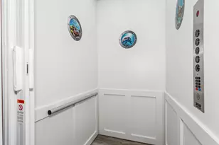 8212 Gulf Blvd, Navarre, FL 32566 - Photo 16