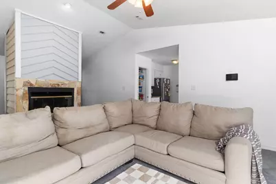 121 Claire Drive Drive, Crestview, FL 32536 - Photo 6