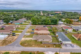 8505 Carlos St, Navarre, FL 32566 - Photo 58