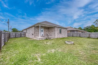 8505 Carlos Street, Navarre, FL 32566 - Photo 38