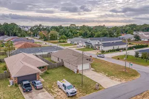 8505 Carlos St, Navarre, FL 32566 - Photo 54