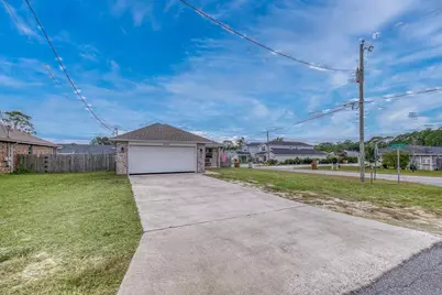 8505 Carlos Street, Navarre, FL 32566 - Photo 46