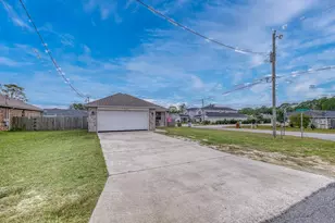 8505 Carlos St, Navarre, FL 32566 - Photo 46