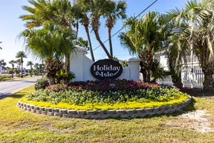 631 Gulf Shore Dr, Destin, FL 32541 - Photo 2