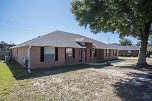 3310 Indian Hills Dr, Pace, FL 32571 - Photo 8