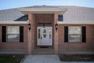 3310 Indian Hills Dr, Pace, FL 32571 - Photo 4