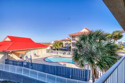 7476 Sunset Harbor Drive #APT 423, Navarre, FL 32566 - Photo 2