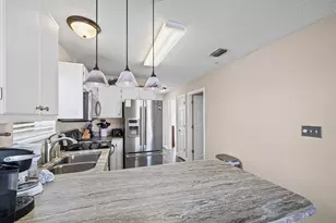 7476 Sunset Harbor Dr, Navarre, FL 32566 - Photo 8