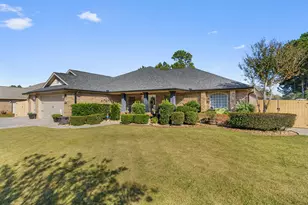 2628 Citrus Dr, Navarre, FL 32566 - Photo 4