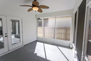 402 Bayshore Dr, Pensacola, FL 32507 - Photo 34