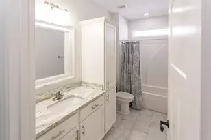 402 Bayshore Dr, Pensacola, FL 32507 - Photo 28