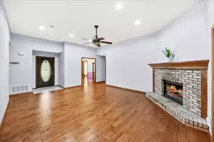 9809 Emma Way, Navarre, FL 32566 - Photo 6