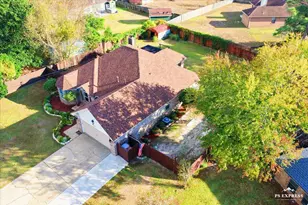 9809 Emma Way, Navarre, FL 32566 - Photo 40