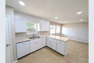 35 Solar Street, Mary Esther, FL 32569 - Photo 10