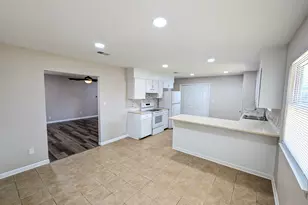 35 Solar St, Mary Esther, FL 32569 - Photo 6