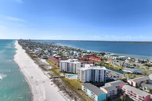 1600 Via De Luna Dr, Pensacola Beach, FL 32561 - Photo 28