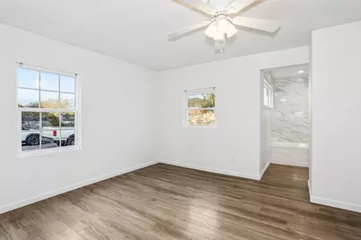 100 NW King Street NW, Fort Walton Beach, FL 32548 - Photo 16