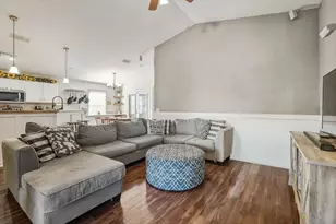 1990 Catline Circle Circle, Navarre, FL 32566 - Photo 4