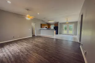 2548 Houston Cir, Gulf Breeze, FL 32563 - Photo 2