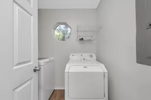 5499 Chantilly Cir, Milton, FL 32583 - Photo 20