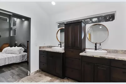 131 Shoreline Drive, Gulf Breeze, FL 32561 - Photo 12