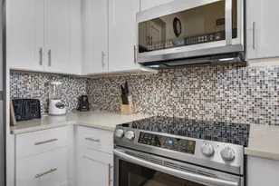 8575 Gulf Blvd, Navarre, FL 32566 - Photo 10