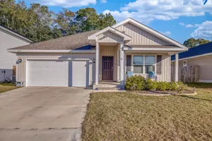 5293 Peach Dr, Pace, FL 32571 - Photo 1