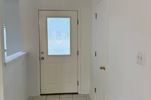 2678 Hidden Estates Cir, Navarre, FL 32566 - Photo 2