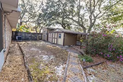 2865 Winners Circle Drive, Navarre, FL 32566 - Photo 38