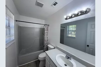 6868 E Bay Boulevard E, Navarre, FL 32566 - Photo 18