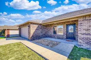 1922 Bright Water Dr, Gulf Breeze, FL 32563 - Photo 6