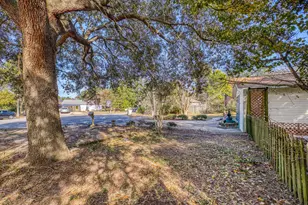 5313 Tulsa Ct, Gulf Breeze, FL 32563 - Photo 10