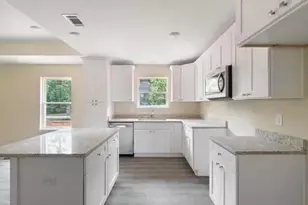 3206 Electra Dr, Milton, FL 32583 - Photo 2