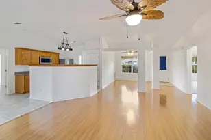 6530 Longview St, Navarre, FL 32566 - Photo 4