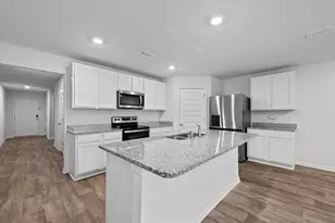 7349 Lakeside Oak Ct, Pensacola, FL 32526 - Photo 6