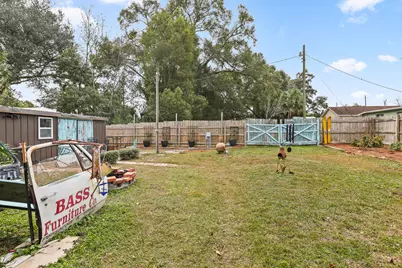 909 W Lloyd Street W, Pensacola, FL 32501 - Photo 24