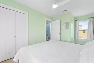 8054 Gulf Blvd, Navarre, FL 32566 - Photo 18