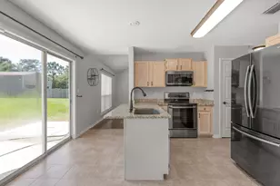 6545 Fern St, Navarre, FL 32566 - Photo 2