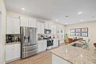 1328 Sea Grv Ct, Gulf Breeze, FL 32563 - Photo 28