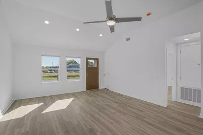 2363 N F Street N, Pensacola, FL 32501 - Photo 4