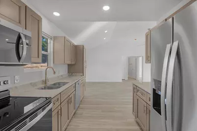 2363 N F Street N, Pensacola, FL 32501 - Photo 16