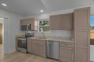 2363 N F Street N, Pensacola, FL 32501 - Photo 14