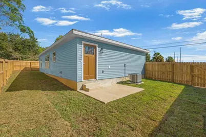 2363 N F Street N, Pensacola, FL 32501 - Photo 2