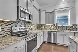 1499 Seaside Cir, Navarre, FL 32566 - Photo 10