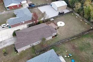 4268 Lancaster Dr, Niceville, FL 32578 - Photo 32