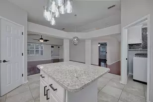 4268 Lancaster Dr, Niceville, FL 32578 - Photo 14